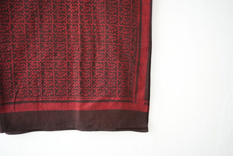 “アルチャナ・クマーリの刺繍とインドの手仕事布”から